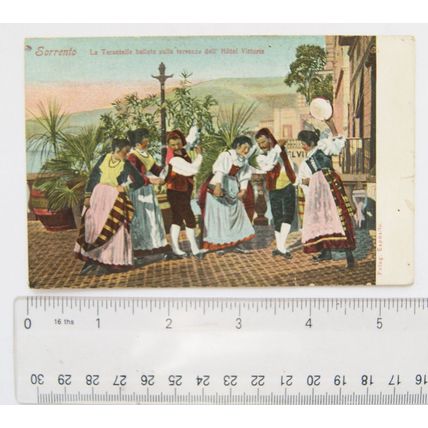 1945 postcard La Trarantella Ballata Sulla Dell' Hotel Vittoria, Sorrento, Italy