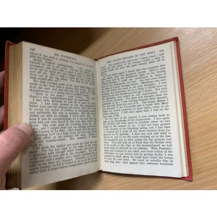 VINTAGE JOHN BUCHAN "MR STANDFAST" FICTION HARDBACK BOOK (P3)