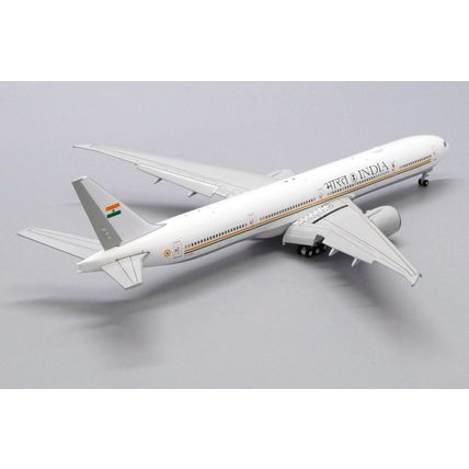 B777 INDIAN GOVERNMENT FLAPS DOWN REG: VT-ALW W/ANTENNA - JC WINGS LH4179A 1/400