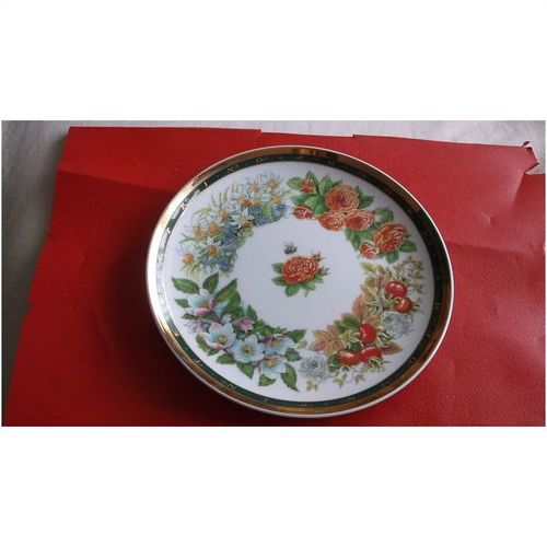 PLATE DESIGNED BY GILL TOMBLIN 6 1/4" (15/02) # #