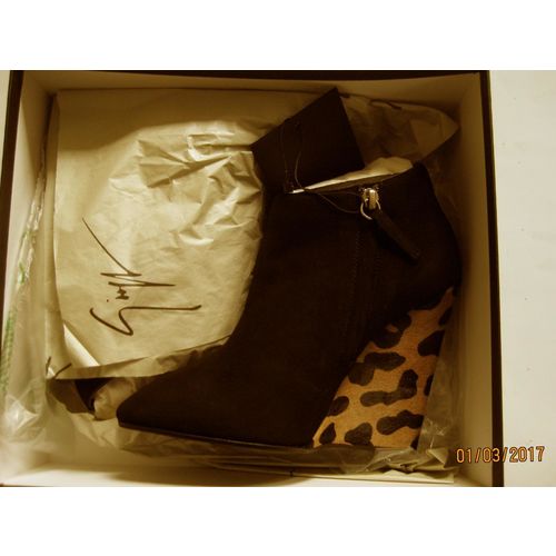 New Giuseppe Zanotti Womens Black Suede Wedge Boots Shoes 7 Medium (B,M)