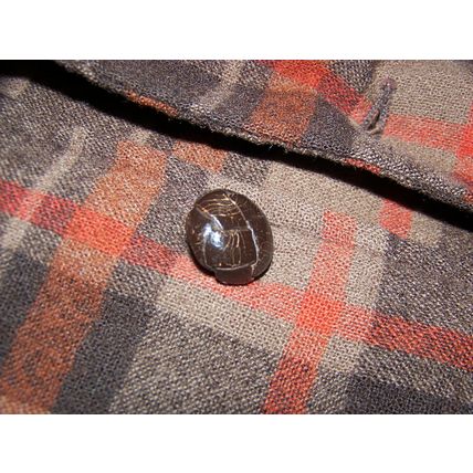 PENDLETON WOOL BUTTON FRONT SHIRT MENS MEDIUM BROWN PLAID PORTLAND, OREGON