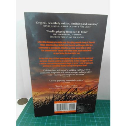 Sixteen Horses, by Greg Buchanan PB