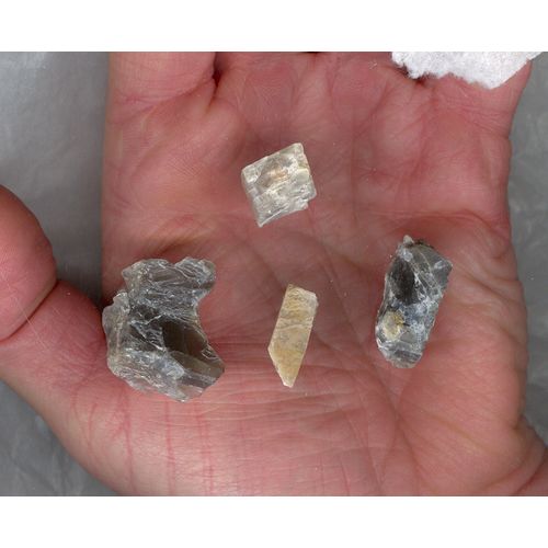 B Black Moonstone Raw Crystal 4 Pcs Gemstone Spiritual Meditation Metaphysical