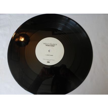 12" SINGLE.2002..PROMO. HOLLY VALANCE .. KISS KISS. LONDON DJ464. NEAR MINT
