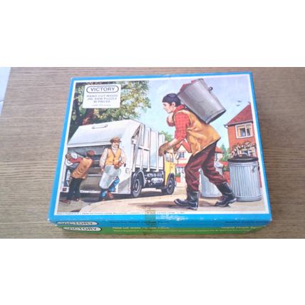 HELPFUL PEOPLE SERIES Wooden Jig-Saws (2 x 30 Piece Puzzles) VICTORY (1977)