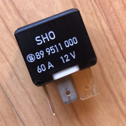 Volkswagen VW Audi Relay 443951253J OEM #213 Black D2