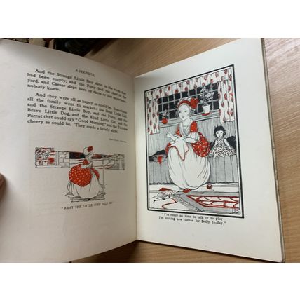 RARE* c1910s "OUR FAVOURITES" FATHER TUCK'S GOLDEN GIFT SERIES HB BOOK (P3)