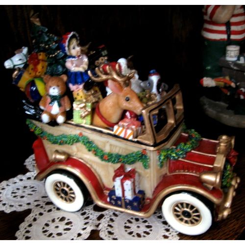 NIB Fitz & Floyd Santa Mobile Christmas Music Box, We Wish You A Merry......