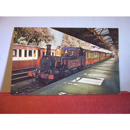 RB 108, NARROW GUAGE STEAM ENGINE, ISLE OF MAN RAILWAY unused postcard =