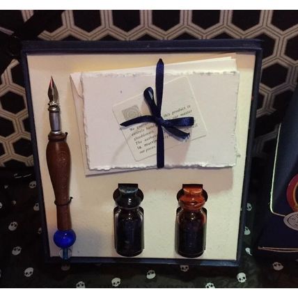 A Very Unique La Murrina Pen & Ink & Stationery Set