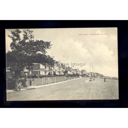 TQ3106 - Essex - An early view of the Leas, at Westcliff-on-Sea - postcard
