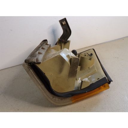 1987 Subaru Front Turn Signal Light Assy OEM IKI 5140 R GL DL