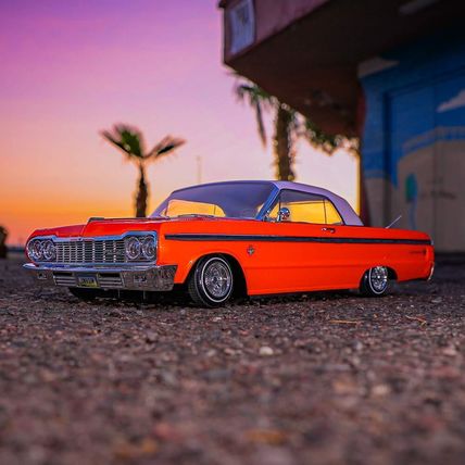 REDCAT SIXTYFOUR RTR RC LOWRIDER CAR 1:10 1964 CHEVY IMPALA HOPPING Orange/White