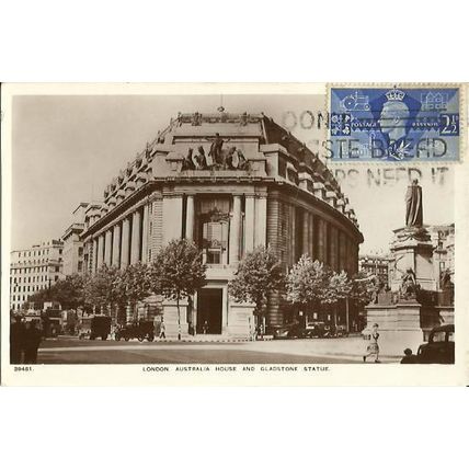 LONDON Australia House Postcard (Richter 39461)