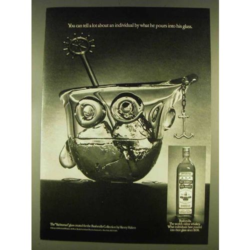 1978 Old Bushmills Irish Whiskey Ad - Pours Into Glass