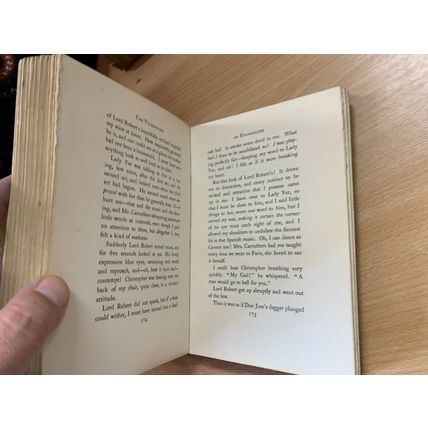1905 1ST EDITION ELINOR GLYN "THE VICISSITUDES OF EVANGELINE" HARDBACK BOOK (P4)