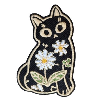 Cat With Flowers Iron on Patch Embroidered Small 6cm x 4cm Sew Badge Motif P602