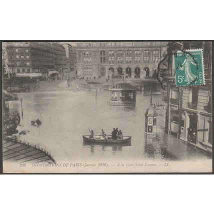 A La Gare Saint Lazare, Inondations de Paris, 1910 - Lévy CPA LL 208