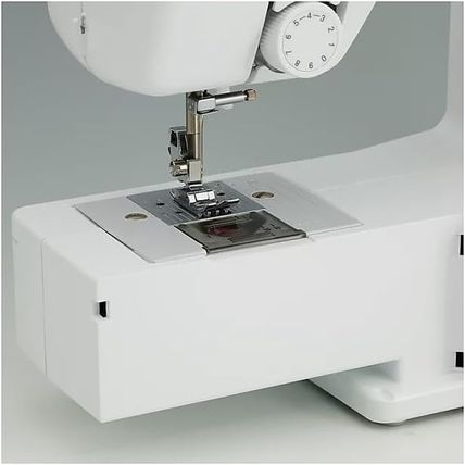 Brother SM1704 Sewing Machine, 7.6" X 17.25" X 13.8", White