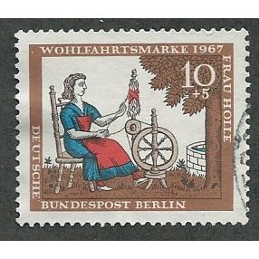 BERLIN -1967 10pf+5 'HUMANITARIAN RELEIF FUNDS' FINE USED (EBID44-705)