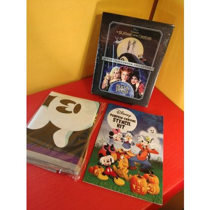 Disney Halloween GiftPack Hocus Pocus/Nightmare Before Christmas(Bluray+Digital)