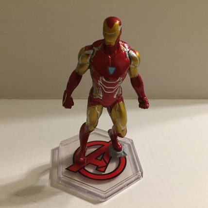 Official Marvel Avengers Iron Man 3" Plastic Figure