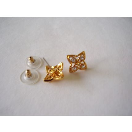 Vintage Earrings Quatrefoil Gothic Medieval Filigree Gold Plated White Crystal