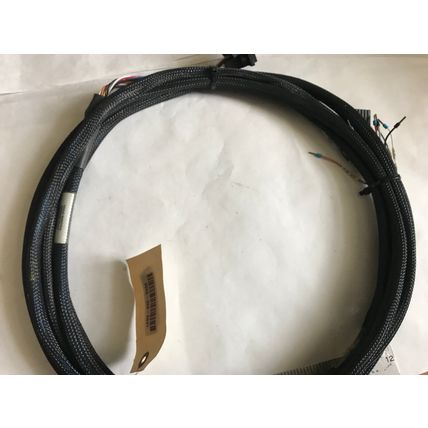 NEW FANUC ROBOTICS EE-4526-671-001 SERVO CABLE, 17 FEET CASCADE VALVE Y35119,SR