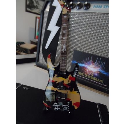 GEORGE LYNCH- ESP Kamikaze 1:4 Scale Replica Guitar ~Axe Heaven~