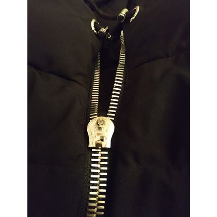 DKNY Feather & Down Winter coat/jacket Size Medium ,mayfit size 14