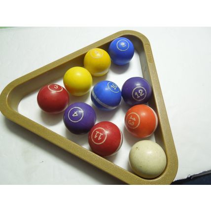 Vintage 1972 Milton Bradley Pivot Pool Tabletop Pieces 11 balls & rack