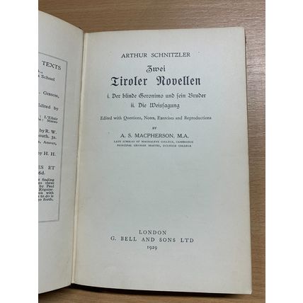 1929 "ZWEI TIROLER NOVELLEN" GERMAN HARDBACK BOOK (P3)