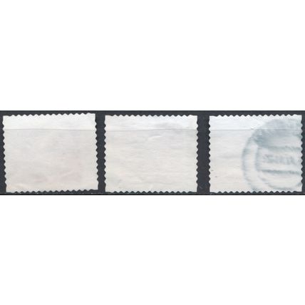 Christmas: 3 Values - Netherlands 2011 - Used Hinged