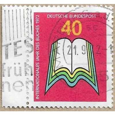 1972 Open book 15852