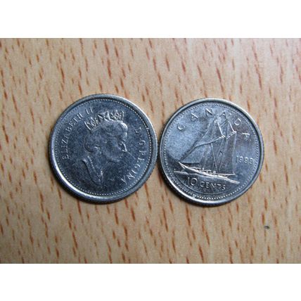 1999 Queen Elizabeth ll 10 Cents Canada Coin