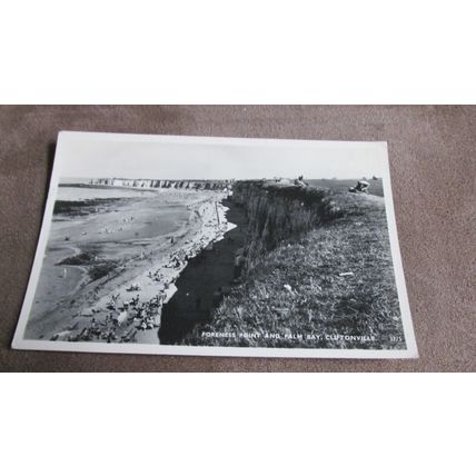 1940s Real photo Postcard -Foreness Point, Cliftonville - Nr Margate, Kent