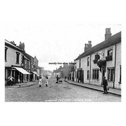 pt0637 - Hunmanby Village , Yorkshire - Print 6x4