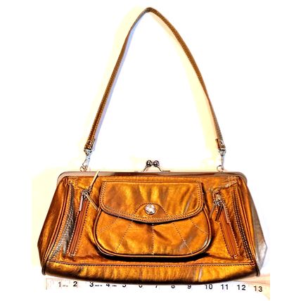 Nine West Women's Shoulder Bag Metallic Gold Leather Kiss Lock Pockets Zipper