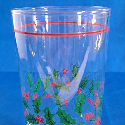 LIBBEY Christmas HOLLY BERRY 15 oz Glass TUMBLER Cooler Water Drink Highball