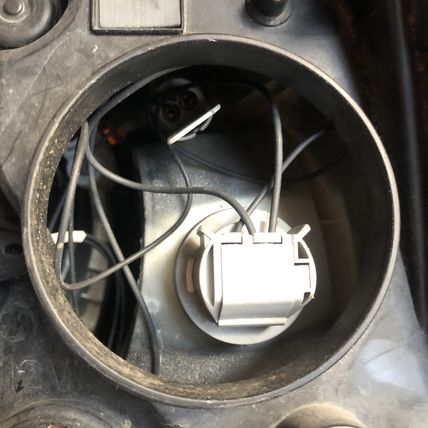 Land Rover LR2 Headlight Adaptive BI-XENON HID Right OEM LR057307