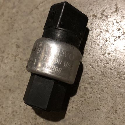 Volvo 1343215 Pressostat 9171700 AC Pressure Switch 850 850R