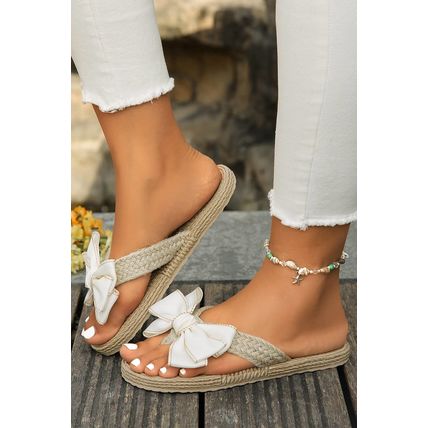 White Stitched Bow Decor Straw Woven Flip Flop Slippers