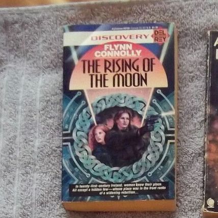 The Rising of the Moon, by Flynn Connolly PB