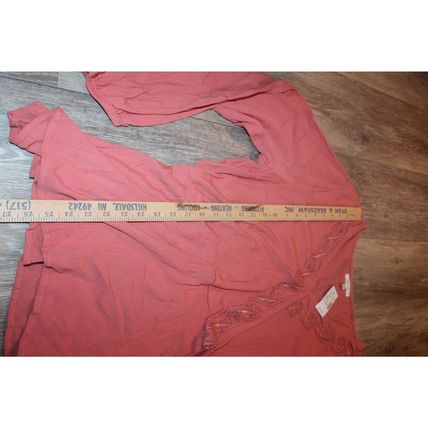 Womens Wrap Top Shirt Size XXL Maurices Pink New