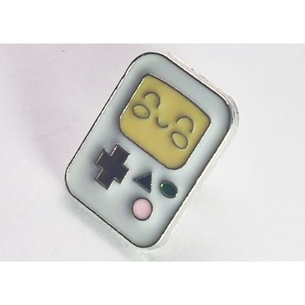 Beautiful Novelty Handheld Happy Video game Console Metal Pin Badge