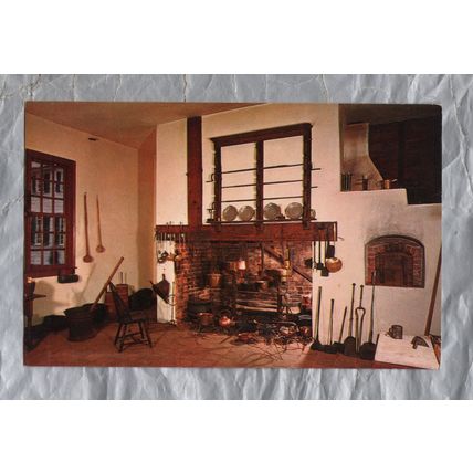 Family Kitchen At Mount Vernon - Postally Unused - M.V.L.A. Postcard