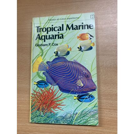 1980 "TROPICAL MARINE AQUARIA" ILLUSTRATED VINTAGE PAPERBACK BOOK (P2)