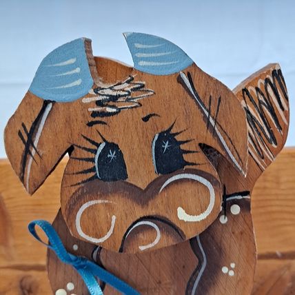 Wood COW NAPKIN Holder Stand Tabletop Counter Display Paper Plate Farm