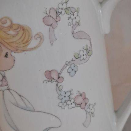 Vintage 1993 Enesco PRECIOUS MOMENTS DEBBIE COFFEE MUG Porcelain Tea Cup